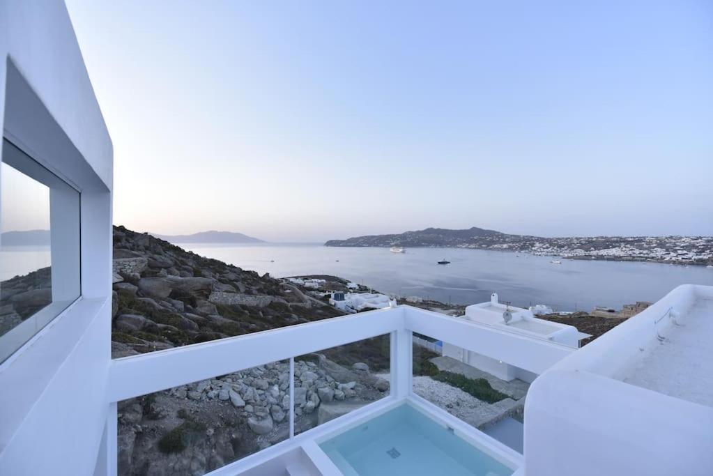 Villa Aethereal With Private Jacuzzi And Town Views Mykonos Town Exterior photo